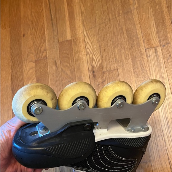 Tour Wizard Adjustable Inline Skates - Picture 8 of 8